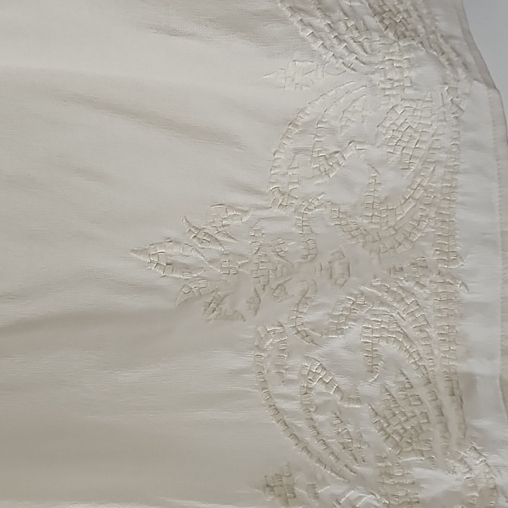 Banana Republic Sheer Blouse Women's Small White Embroidery Peasant. - Picture 2 of 7